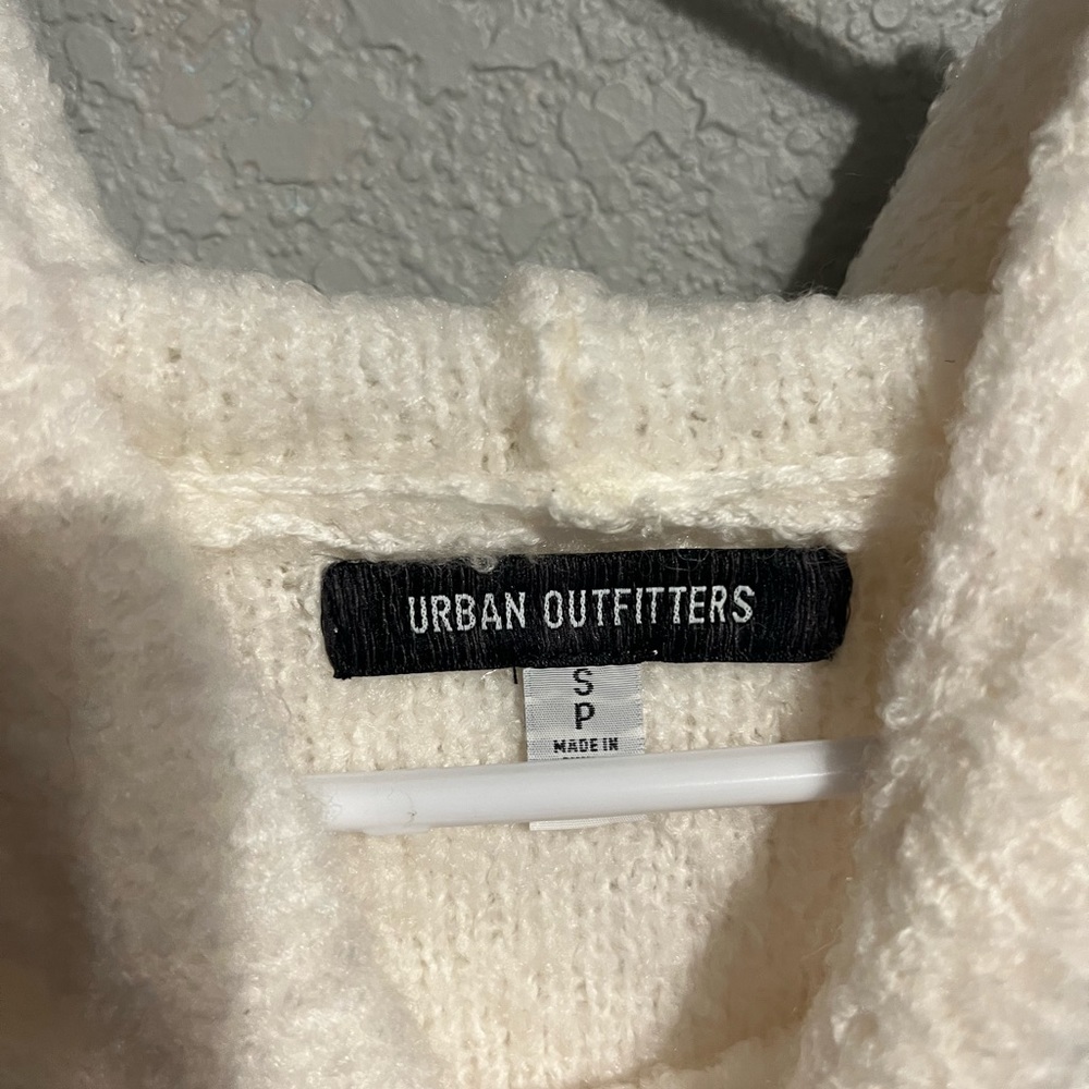 Urban Outfitters sweater - Picture 2 of 3